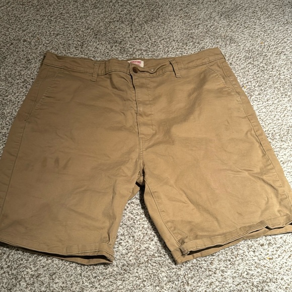 Shoooooorts - Picture 1 of 2